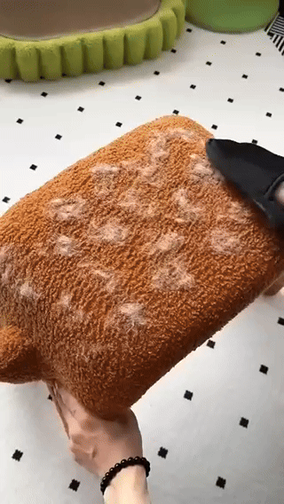 FurAway Glove